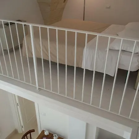 Corte Campanile Boutique B&B Maglie Exterior photo