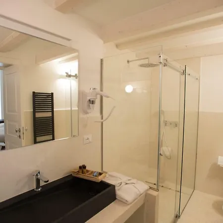 Corte Campanile Boutique B&B Maglie Exterior photo